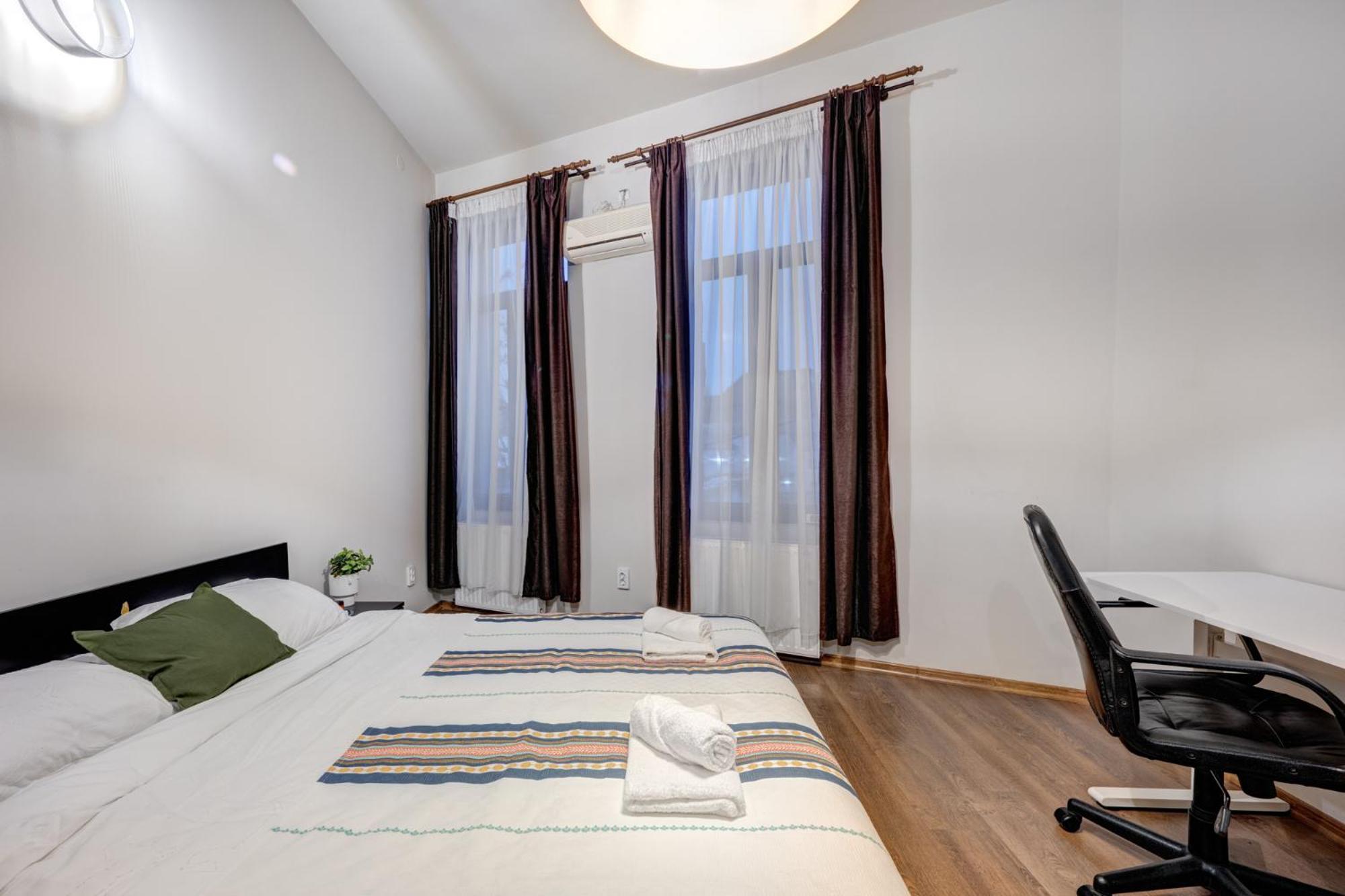 Holiday Apartments Bucarest Extérieur photo
