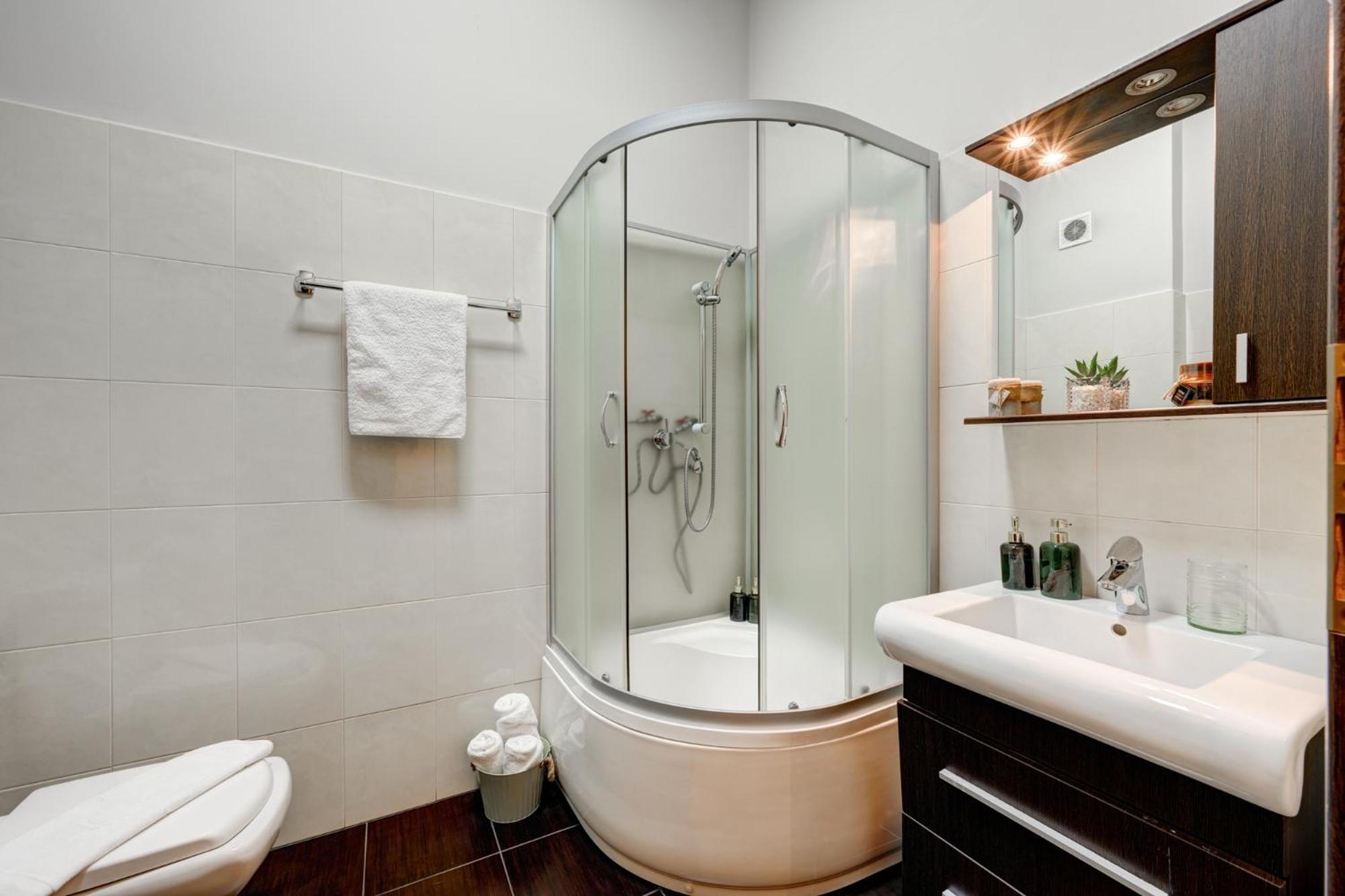 Holiday Apartments Bucarest Extérieur photo