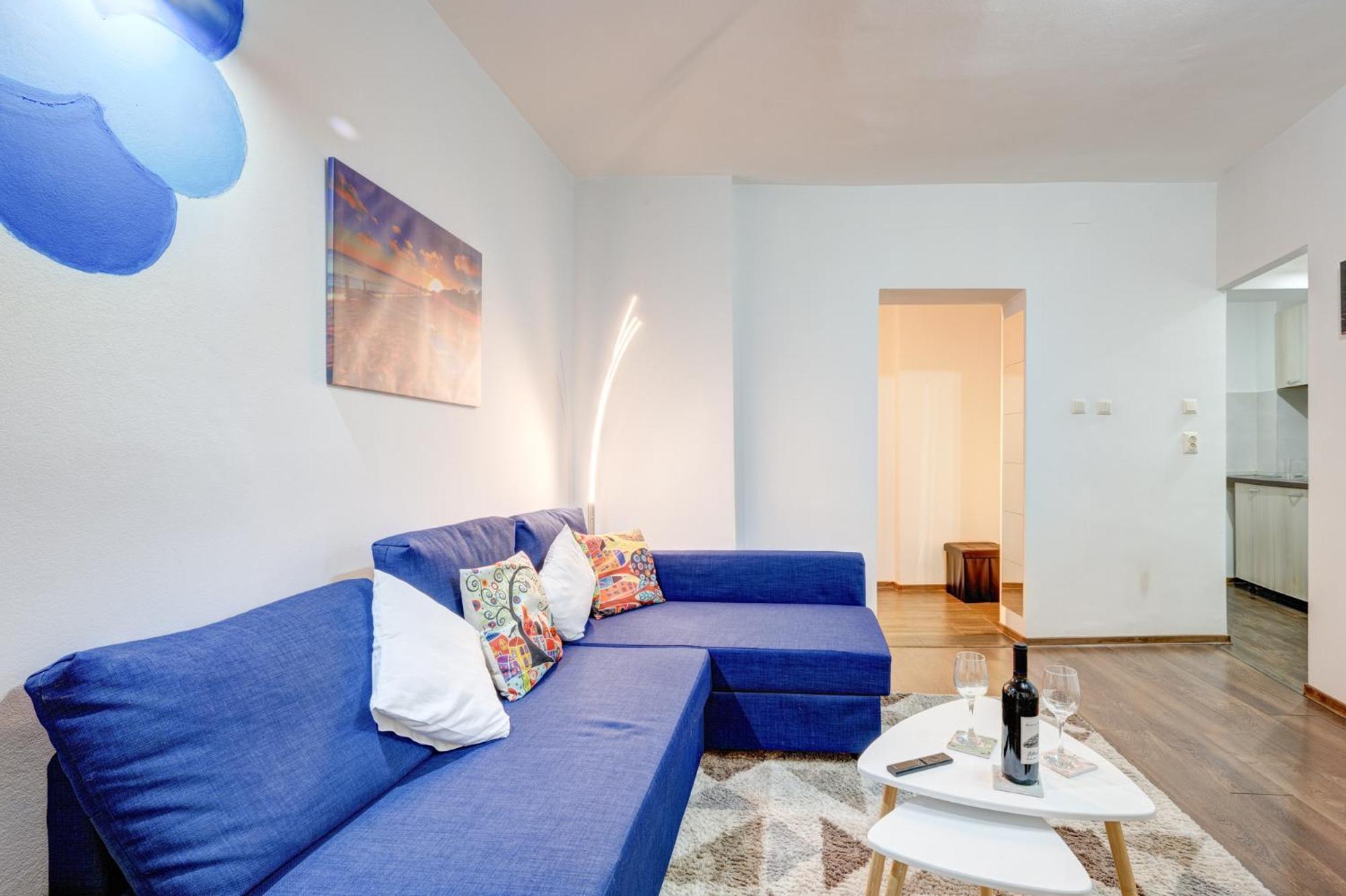 Holiday Apartments Bucarest Extérieur photo