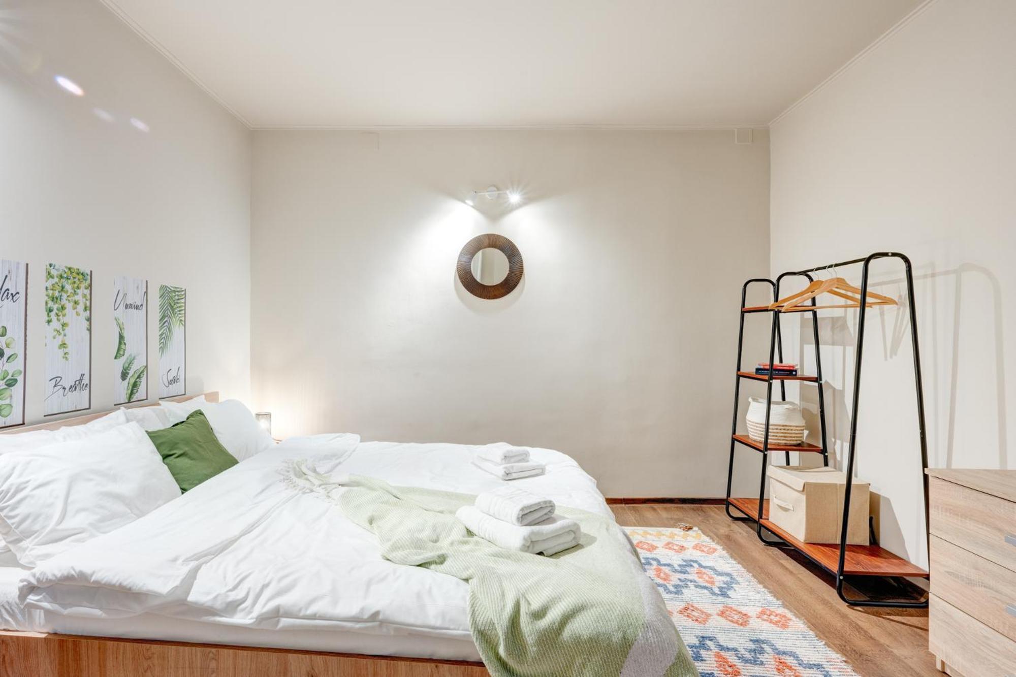 Holiday Apartments Bucarest Extérieur photo