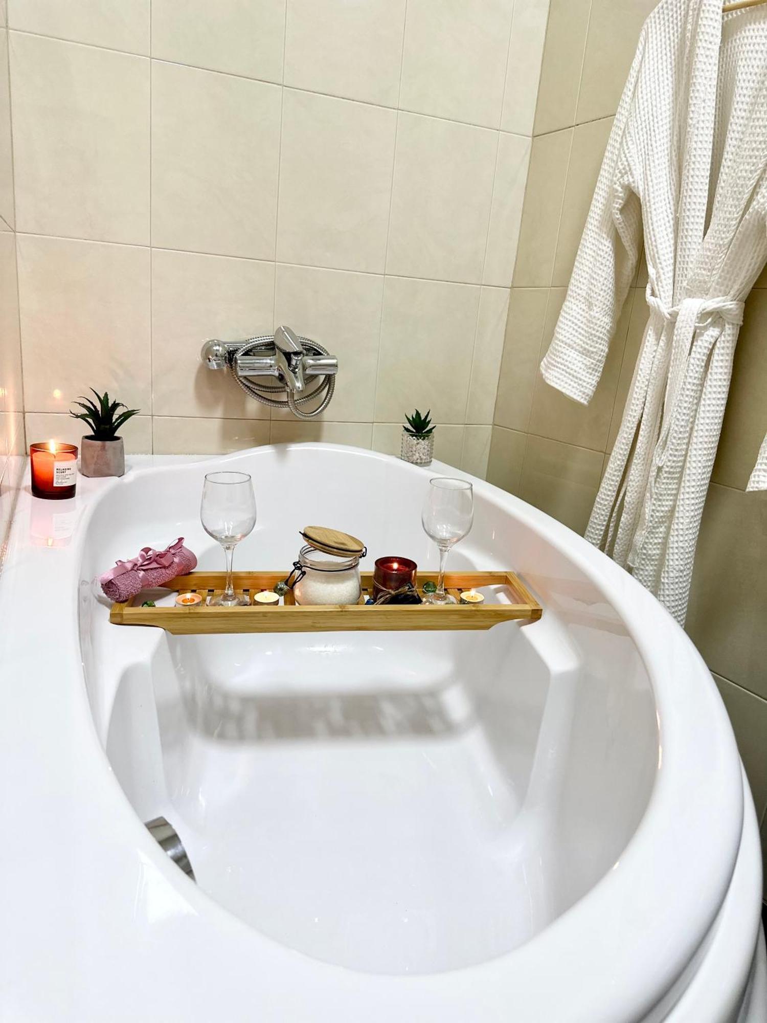 Holiday Apartments Bucarest Extérieur photo